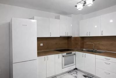 Apartament cu 2 camere decomandat în Tineretului