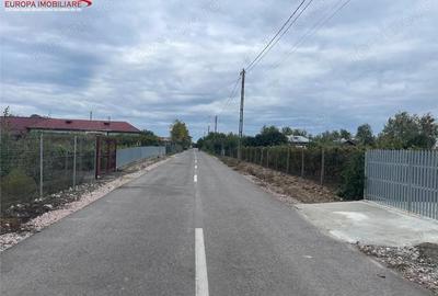 Teren de 1000 mp, în Iazurile - 1