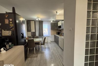 Apartament cu 3 camere decomandat în Tudor - 1
