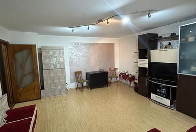 Apartament cu 3 camere în Sud - 3