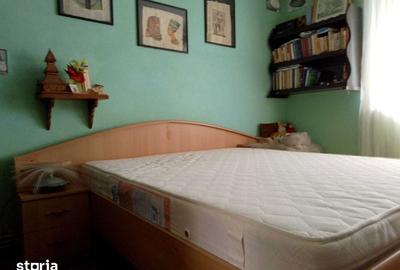 Apartament cu 3 camere semidecomandat în Central - 2