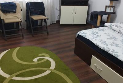 Casă cu 5 camere cu Canalizare în Valea Adâncă