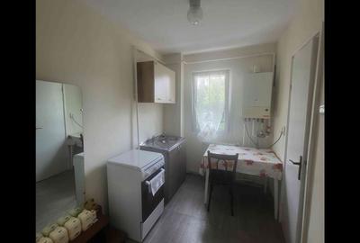 Apartament cu 2 camere semidecomandat în Cornișa - 4