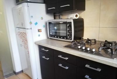 Apartament cu 3 camere decomandat în Independenței