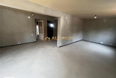 Casă cu 4 camere cu Teren 300 Mp în Strejnicu - 7