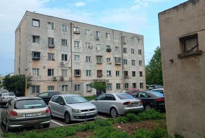 Garsonieră nedecomandată în CET - 1