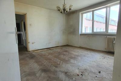 Apartament cu 3 camere semidecomandat în Mihai Bravu - 14