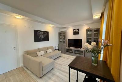 Apartament cu 3 camere semidecomandat în Ștefăneștii de Jos