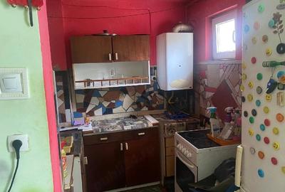 Apartament cu 2 camere nedecomandat în Central
