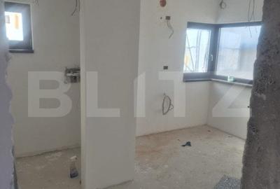 Casă individuală cu 4 camere cu Canalizare în Stupini - 10