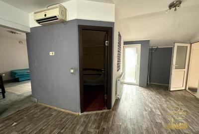 Casă individuală cu 8 camere cu Canalizare în Orașul Nou - 12