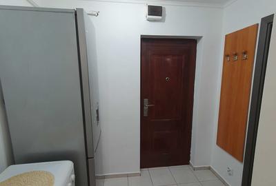 Garsonieră decomandată în Central - 1