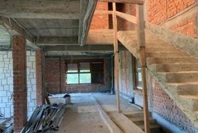 Casă individuală cu 10 camere cu Piscina în Breaza - 4