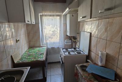 Apartament cu 6 camere decomandat în Nord
