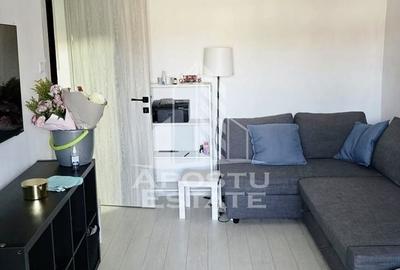 Garsonieră decomandată, mobilată în Complex Studențesc
