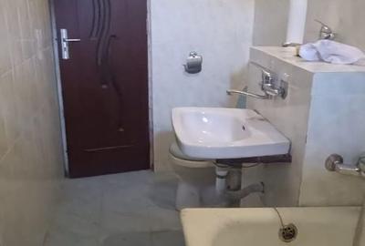 Garsonieră decomandată în Sud - 3