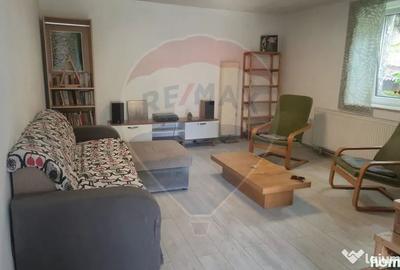 Apartament cu 2 camere decomandat în Centrul Istoric