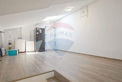 Apartament cu 3 camere decomandat, mobilat în Tractorul - 10