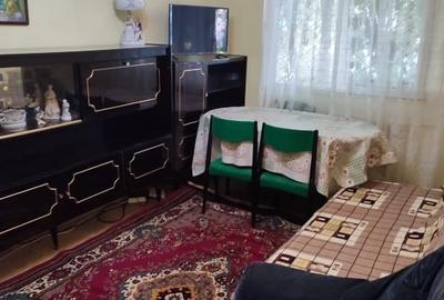 Apartament cu 3 camere semidecomandat, mobilat în Tomis Nord