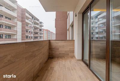 Apartament cu 4 camere în Tractorul