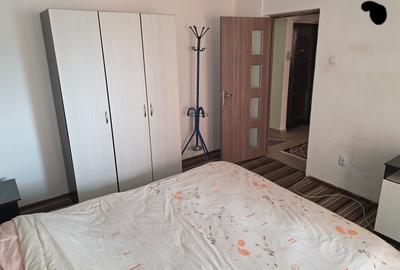 Apartament cu 2 camere decomandat în Prundu