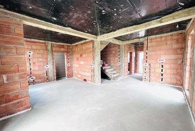 Duplex cu 4 camere cu Teren 315 Mp în Moșnița Nouă - 1