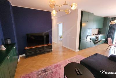 Apartament cu 3 camere semidecomandat, mobilat în Central