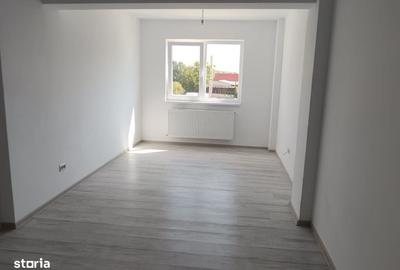 Apartament cu 3 camere în Valea Lupului