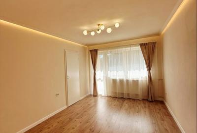 Apartament cu 3 camere semidecomandat în Drumul Taberei