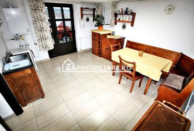 Casă individuală cu 3 camere cu Canalizare în Corunca - 5