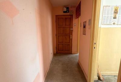 Apartament cu 2 camere decomandat în Central - 1