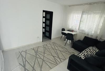 Apartament cu 2 camere semidecomandat în Nufărul