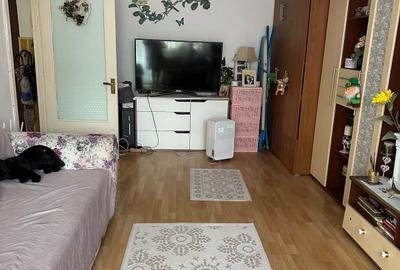 Apartament cu 2 camere decomandat în Mazepa 1