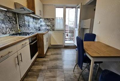 Apartament cu 2 camere decomandat în Complex Studențesc - 1