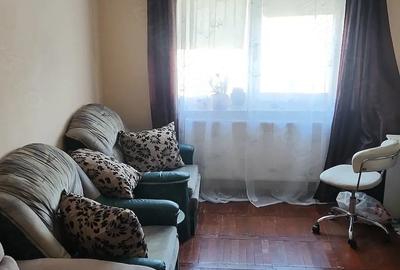 Apartament cu 2 camere decomandat, mobilat în Anda