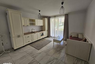 Apartament cu 2 camere semidecomandat în Chinteni