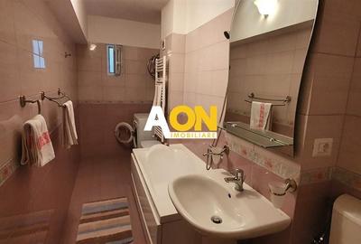 Apartament cu 4 camere decomandat, mobilat în Central - 13