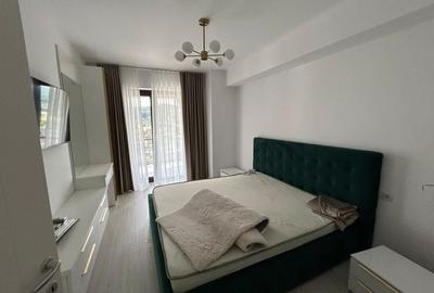 Apartament cu 3 camere decomandat în Exterior Vest - 2