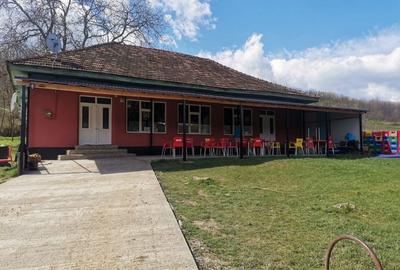 Spațiu comercial, de 950 mp, în Central - 7