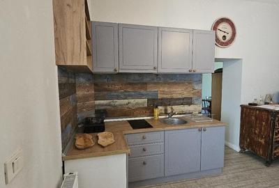 Apartament cu 2 camere decomandat în Exterior Vest - 1