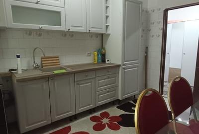 Apartament cu 2 camere decomandat în Calea București - 9
