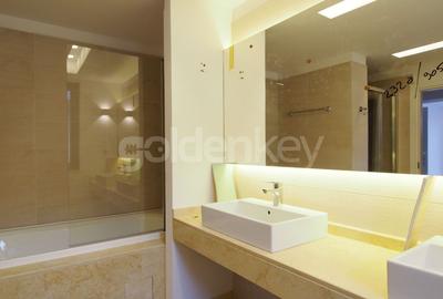 Duplex cu 10 camere cu Canalizare în Pipera - 4