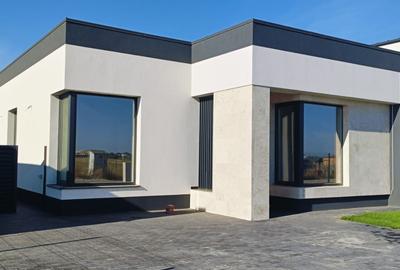 Casă cu 3 camere cu Teren 323 Mp în Berceni