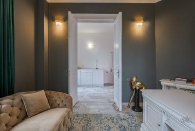 Casă cu 7 camere cu Teren 115 Mp în Unirii - 38