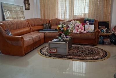 Apartament cu 3 camere decomandat în Central - 1