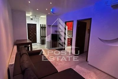 Apartament cu 2 camere semidecomandat în UTA