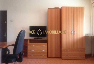 Garsonieră semidecomandată, mobilată în Tineretului