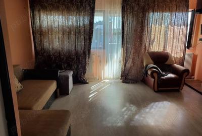 Casă cu 5 camere cu Teren 300 Mp în Valu lui Traian - 6