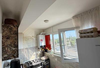 Apartament cu 2 camere decomandat în Berceni - 8