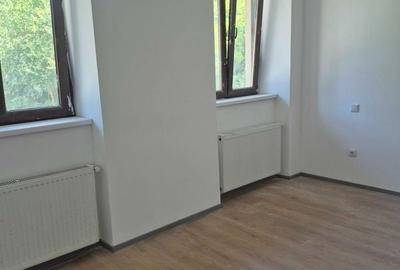 Casă cu 1 camere cu Teren 36 Mp în Central